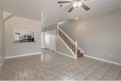 1616 Avenue N #1, Huntsville, TX 77340 - Photo 3