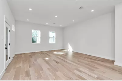 5410 Wheatley Street #E, Houston, TX 77091 - Photo 9