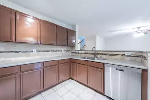 18231 Blake Valley Ln, Cypress, TX 77429 - Photo 15