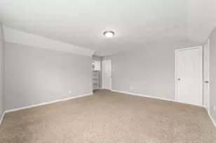 10946 Gulf Valley St, Houston, TX 77075 - Photo 33