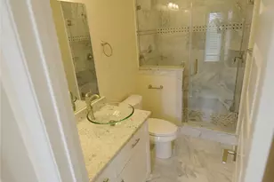 1013 10th St, Galveston, TX 77550 - Photo 17