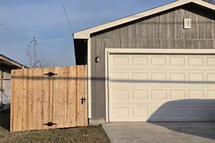 6202 N Wayside Dr, Houston, TX 77028 - Photo 29