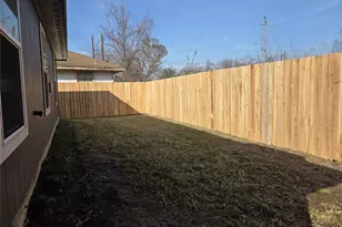 6202 N Wayside Dr, Houston, TX 77028 - Photo 27