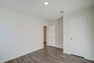 6202 N Wayside Dr, Houston, TX 77028 - Photo 7