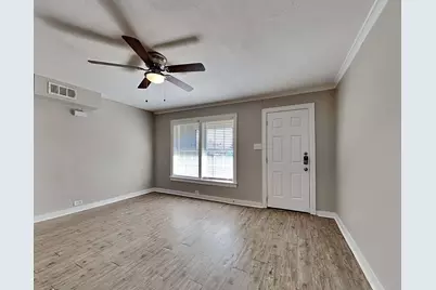 403 E Standifer Street #A, McKinney, TX 75069 - Photo 3