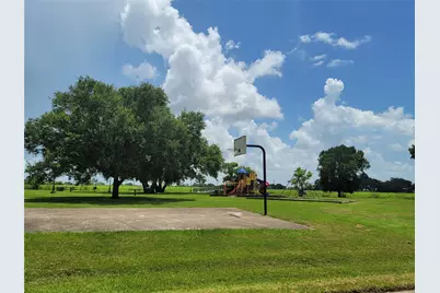 000 Apache Trail, Angleton, TX 77515 - Photo 7