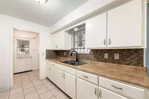 6515 Ashton St, Houston, TX 77091 - Photo 5