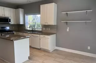 9327 Restover Ln, Houston, TX 77064 - Photo 9