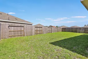 21207 Lucolena Ct, New Caney, TX 77357 - Photo 25