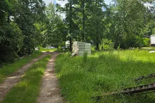 50 County Rd 342, Cleveland, TX 77327 - Photo 9