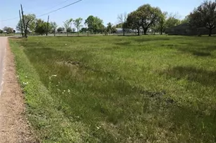 8002 County Rd 172, Alvin, TX 77511 - Photo 11