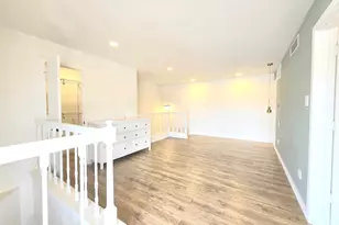 1515 Sandy Springs Rd, Houston, TX 77042 - Photo 9