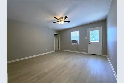 1702 Studewood Street, Houston, TX 77009 - Photo 9