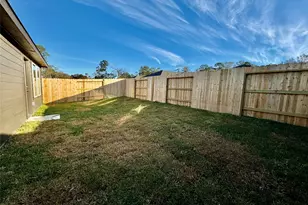 16615 Trembling Aspen Ln, New Caney, TX 77357 - Photo 15
