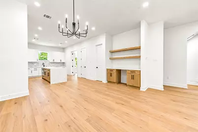 4524 Creekmont Drive, Houston, TX 77091 - Photo 11