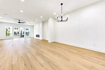 4524 Creekmont Drive, Houston, TX 77091 - Photo 13