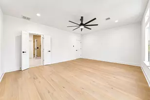 4524 Creekmont Dr, Houston, TX 77091 - Photo 19