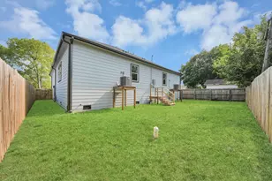 1307 Laskey St, Houston, TX 77034 - Photo 5