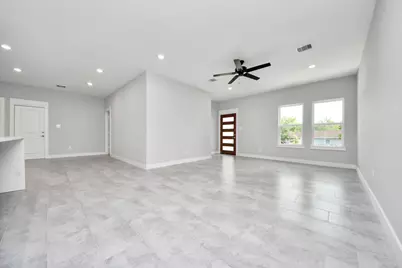 1307 Laskey Street, Houston, TX 77034 - Photo 3
