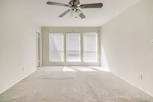 800 Country Pl Dr, Houston, TX 77079 - Photo 23