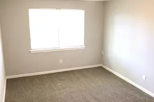 205 Grantham Rd, Baytown, TX 77521 - Photo 19