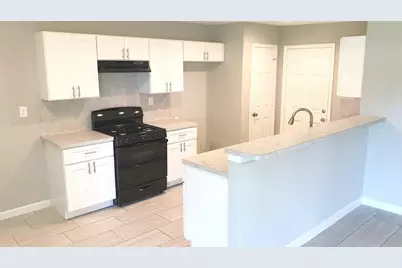 205 Grantham Road, Baytown, TX 77521 - Photo 3