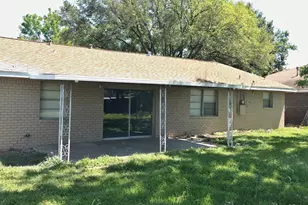 205 Grantham Rd, Baytown, TX 77521 - Photo 23