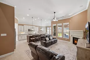 13835 Slate Mountain Ln, Houston, TX 77044 - Photo 9