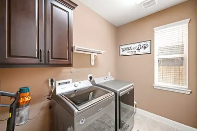 13835 Slate Mountain Lane, Houston, TX 77044 - Photo 21