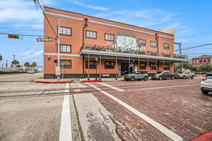 104 Moody Ave, Galveston, TX 77550 - Photo 3