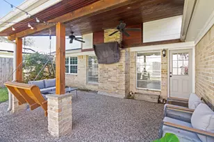 13910 Ella Lee Ln, Houston, TX 77077 - Photo 13