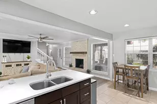 13910 Ella Lee Ln, Houston, TX 77077 - Photo 7