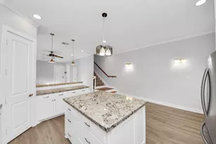 1320 Dorothy St, Houston, TX 77008 - Photo 15