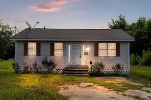 2905 Avenue A, Bay City, TX 77414 - Photo 1