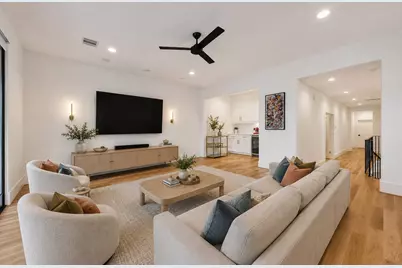 240 Birdsall Street, Houston, TX 77007 - Photo 15