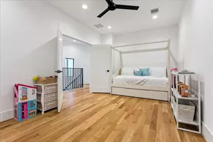 240 Birdsall St, Houston, TX 77007 - Photo 25