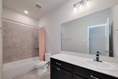 10005 Hermann Trace, Texas City, TX 77591 - Photo 27