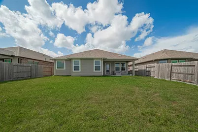 10005 Hermann Trace, Texas City, TX 77591 - Photo 33