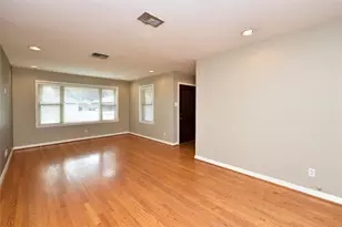 4410 De Milo Dr, Houston, TX 77092 - Photo 9