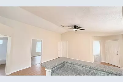 4626 Callery Creek Drive, Houston, TX 77053 - Photo 5