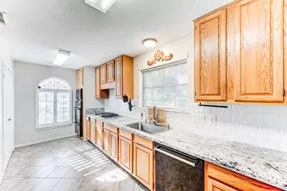 2004 Saber Court, League City, TX 77573 - Photo 17
