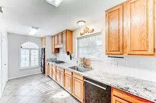 2004 Saber Ct, League City, TX 77573 - Photo 17
