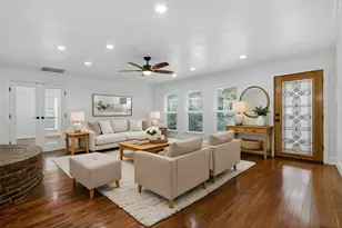1320 Woodvine Dr, Houston, TX 77055 - Photo 15