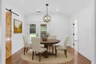 1320 Woodvine Dr, Houston, TX 77055 - Photo 17
