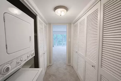 5050 Ambassador Way #111, Houston, TX 77056 - Photo 9