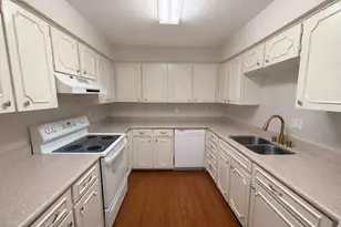 5050 Ambassador Way, Houston, TX 77056 - Photo 7