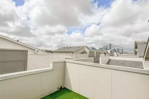 341 Eado Park Cir, Houston, TX 77020 - Photo 13