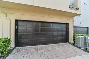 9642 Knight Rd, Houston, TX 77045 - Photo 11