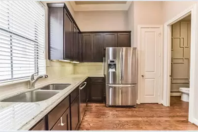9642 Knight Road, Houston, TX 77045 - Photo 17