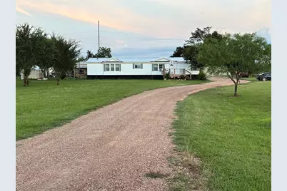 10507 E 159 Highway E, Bellville, TX 77418 - Photo 3